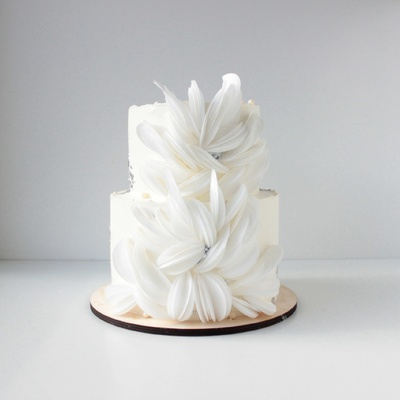 Свадебный торт с вафельной бумагой